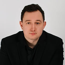 Рафаэль-Назмутдинов_250.jpg